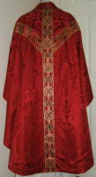 Red Gothic Chasuble traditional, silk damask GL004